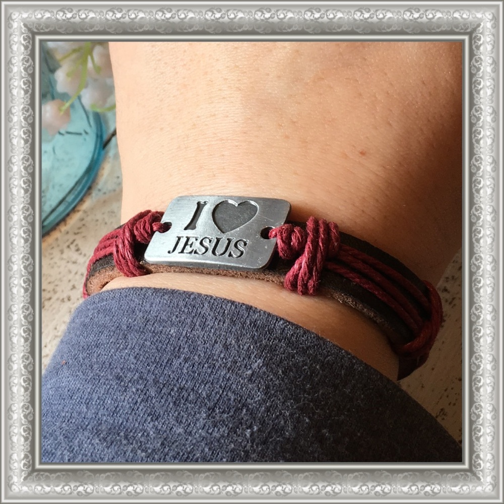 I Love Jesus Bracelet  ( Maroon ) - Picture 5 of 7